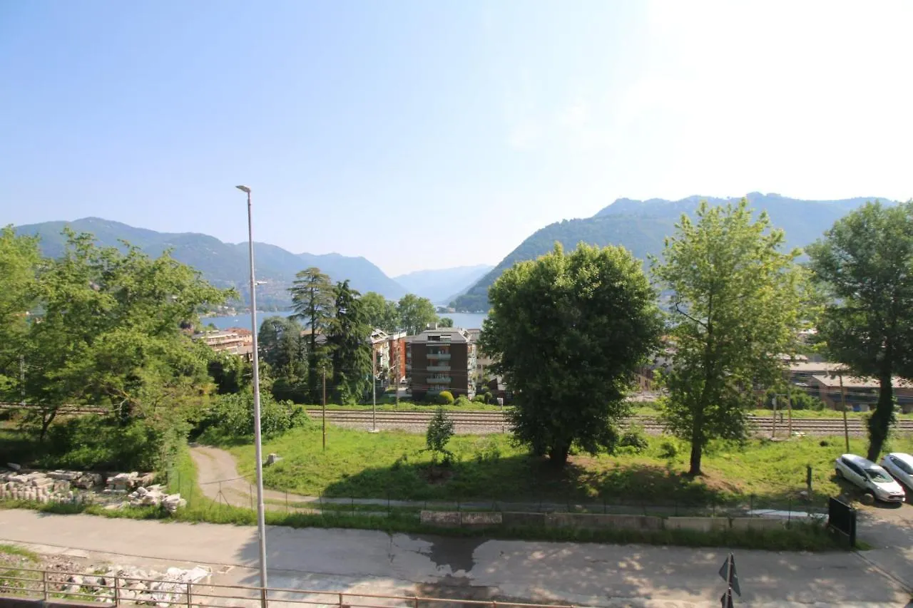 La Casa Del Pittore Como 0*,  Italy