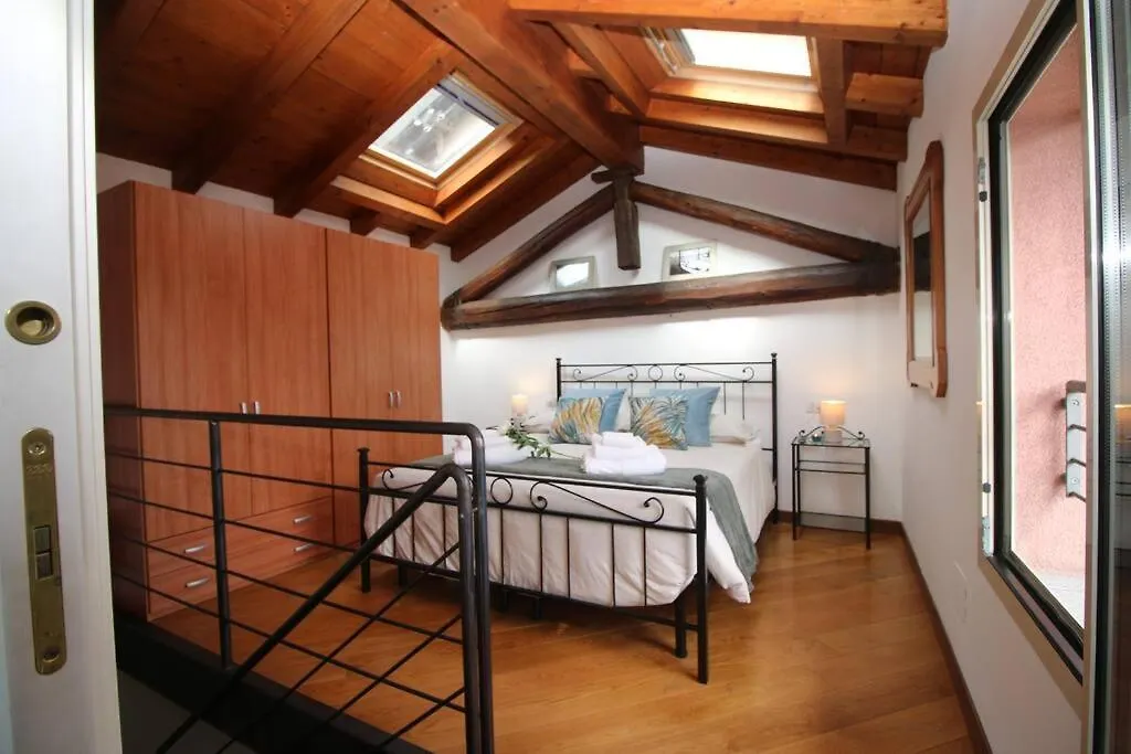 La Casa Del Pittore Como